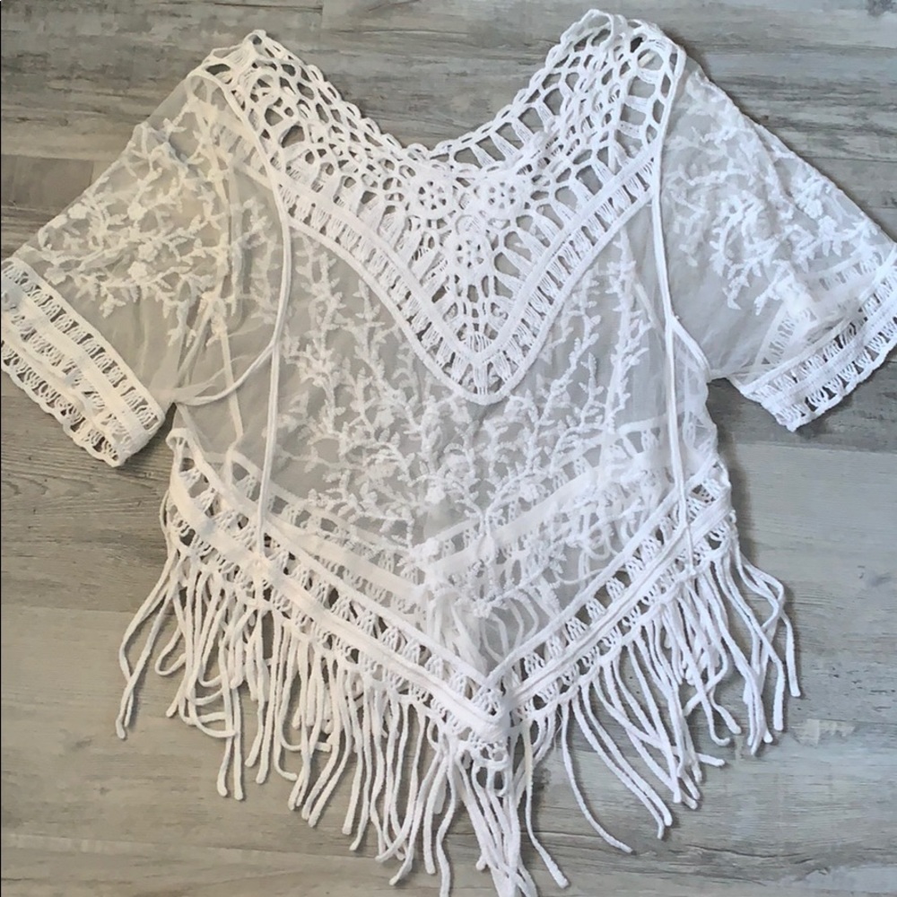 3XHOST PICK🎉🦋MESH CROCHET TOP🦋